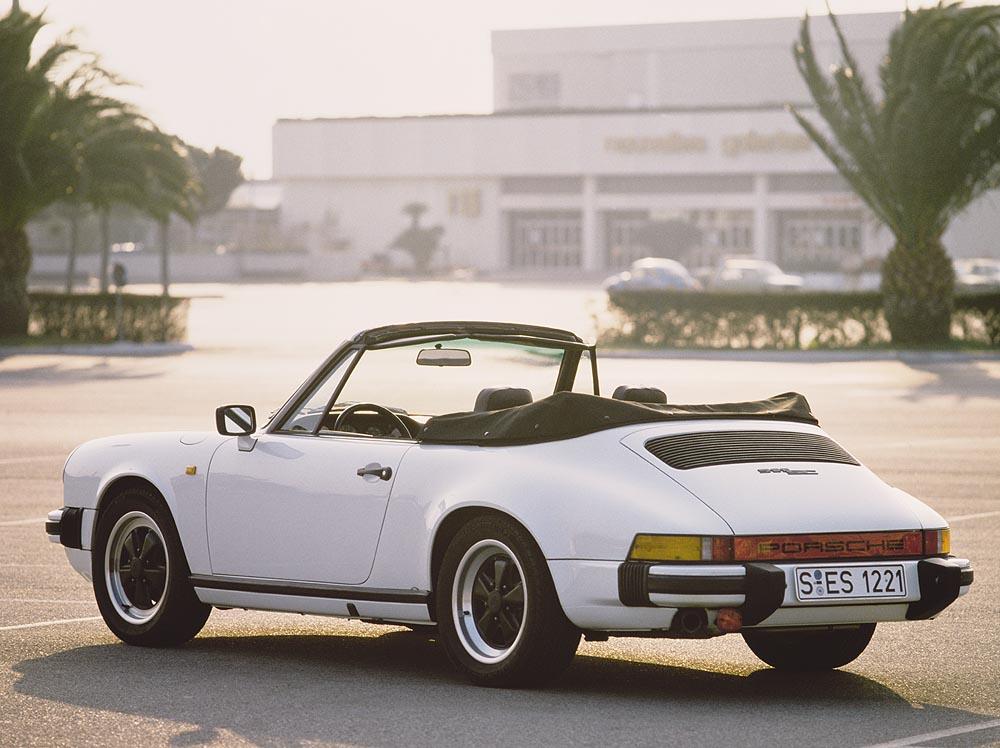 Porsche 911 type g sc cabriolet blanc arriere 1